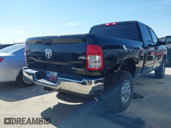 2024 Ram 2500 Tradesman with VIN 3C6UR5CL0RG264829, listed as a IAAI auction lot 41617725 with 46,483 mi miles. Bid and sale history available at carsss.com. Image 4.