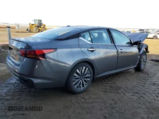 2025 Nissan Altima SV with VIN 1N4BL4DVXSN320757, listed as a Copart auction lot 85480634 with 2,615 mi miles and Salvage Title. Bid and sale history available at DreamBid. Image 3.