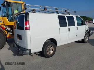 2019 Chevrolet Express Cargo Van with VIN 1GCWGAFG5K1254736, listed as a IAAI auction lot 41880050 with 136,132 mi miles. Bid and sale history available at carsss.com. Image 4.