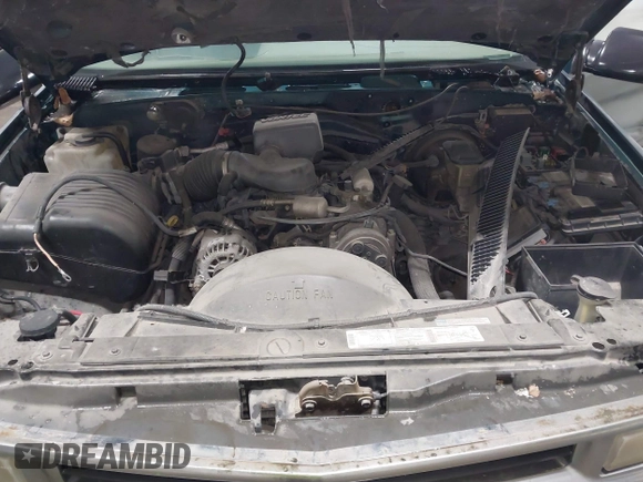 1996 Chevrolet Tahoe z VIN 1GNEK13R4TJ417000, wystawiony jako IAAI lot #41992121 z przebiegiem 166 215 mil mil oraz . Historia ofert i sprzedaży dostępna na DreamBid. Obrazek 10.