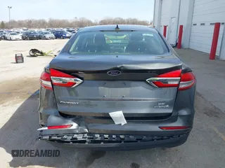 2019 Ford Fusion Hybrid SE with VIN 3FA6P0LU6KR163927, listed as a IAAI auction lot 41834612 with 104,342 mi miles. Bid and sale history available at carsss.com. Image 17.