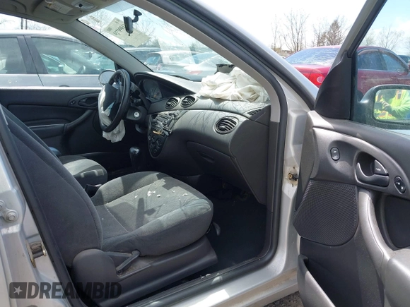 2002 Ford Focus SE with VIN 1FAFP34P62W359650, listed as a IAAI auction lot 41999719 with 98,649 mi miles and . Bid and sale history available at carsss.com. Image 5.