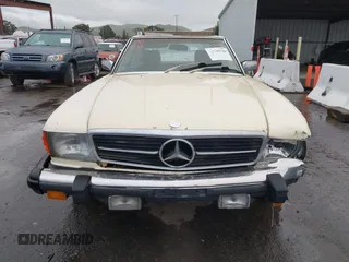 1983 Mercedes-Benz 380 SL with VIN WDBBA45A4DB026088, listed as a IAAI auction lot 41783726 with 239,227 mi miles and . Bid and sale history available at carsss.com. Image 12.