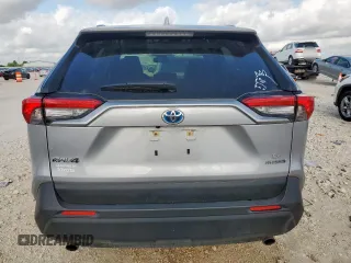 2021 Toyota RAV4 Hybrid LE z VIN JTMLWRFV2MD120920, wystawiony jako Copart lot #63752055 z przebiegiem 60 558 mil mil oraz Szkoda całkowita • Salvage title. Historia ofert i sprzedaży dostępna na DreamBid. Obrazek 6.