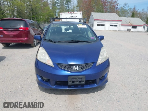 2011 Honda Fit Sport with VIN JHMGE8H57BC021538, listed as a IAAI auction lot 42263684 with 144,164 mi miles and . Bid and sale history available at DreamBid. Image 13.