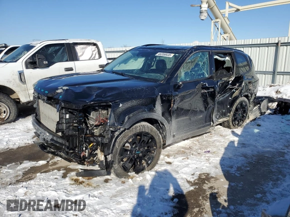 2022 Kia Telluride SX with VIN 5XYP5DHC9NG281139, listed as a Copart auction lot 46356935 with 39,593 mi miles and Salvage Title. Bid and sale history available at carsss.com. Image 1.
