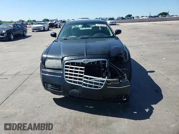 2006 Chrysler 300 Touring with VIN 2C3KA53GX6H438416, listed as a Copart auction lot 53726185 with 199,286 mi miles and Salvage Title. Bid and sale history available at carsss.com. Image 13.