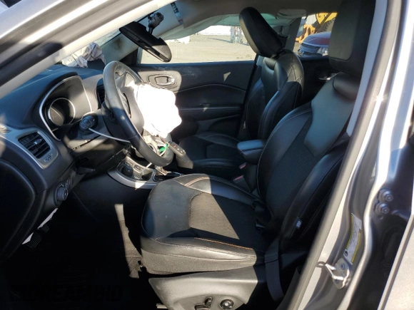 2018 Jeep Compass Altitude с VIN 3C4NJDBB4JT178541, выставлен на аукционе Copart как лот 72243333 с пробегом 60 978 миль миль и На запчасти • Non repairable. История ставок и продаж доступна на DreamBid. Изображение 7.
