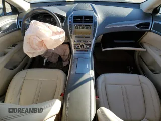 2019 Lincoln MKZ Standard with VIN 3LN6L5A93KR607763, listed as a Copart auction lot 41939105 with 81,256 mi miles and Salvage Title. Bid and sale history available at carsss.com. Image 8.