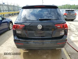 2018 Volkswagen Tiguan S с VIN 3VV0B7AX2JM105105, выставлен на аукционе Copart как лот 55282085 с пробегом 153 133 миль миль и На запчасти • Non repairable. История ставок и продаж доступна на DreamBid. Изображение 6.