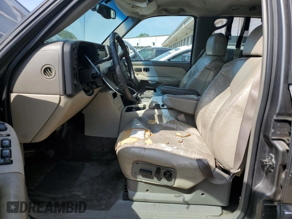 2000 GMC Yukon SLT with VIN 1GKEK13T5YJ173986, listed as a Copart auction lot 54668194 with 284,523 mi miles and Non Repairable. Bid and sale history available at carsss.com. Image 7.