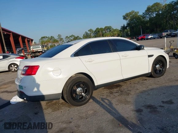 2015 Ford Police Interceptor с VIN 1FAHP2MK1FG132017, выставлен на аукционе IAAI как лот 42102473 с пробегом 101 553 миль миль и . История ставок и продаж доступна на DreamBid. Изображение 4.