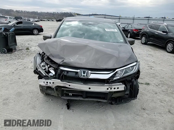 2019 Honda Odyssey EX-L z VIN 5FNRL6H76KB059111, wystawiony jako Copart lot #47803744 z przebiegiem 49 260 mil mil oraz Szkoda całkowita • Salvage title. Historia ofert i sprzedaży dostępna na DreamBid. Obrazek 12.
