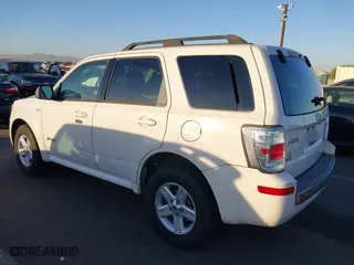 2009 Mercury Mariner Hybrid with VIN 4M2CU29399KJ05674, listed as a IAAI auction lot 40843807 with 194,987 mi miles. Bid and sale history available at carsss.com. Image 3.