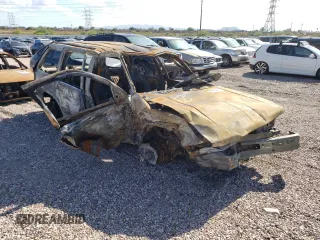 1994 Ford Explorer Eddie Bauer z VIN 1FMDU34X3RUA09355, wystawiony jako Copart lot #61954763 z przebiegiem Nie podano mil oraz Szkoda całkowita • Salvage title. Historia ofert i sprzedaży dostępna na DreamBid. Obrazek 4.