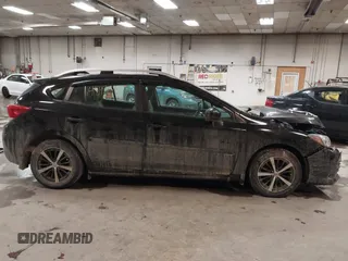 2020 Subaru Impreza Premium с VIN 4S3GTAV62L3706771, выставлен на аукционе IAAI как лот 41549753 с пробегом 67 487 миль миль и . История ставок и продаж доступна на DreamBid. Изображение 13.
