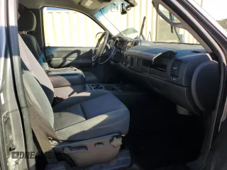 2007 Chevrolet Silverado 1500 LT w/1LT with VIN 2GCEC19J771620258, listed as a Copart auction lot 42622805 with 275,948 mi miles and Salvage Title. Bid and sale history available at carsss.com. Image 8.
