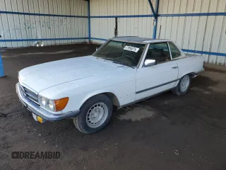 1983 Mercedes-Benz SL with VIN WDB10704512026695, listed as a Copart auction lot 47858075 with 250,503 mi miles and Clean title. Bid and sale history available at DreamBid. Image 1.