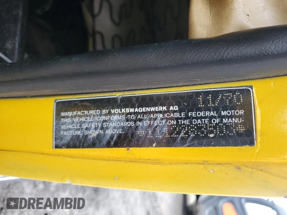 1971 Volkswagen Beetle с VIN 1112283503, выставлен на аукционе Copart как лот 57471915 с пробегом 7 555 миль миль и Чистый • Clean title. История ставок и продаж доступна на DreamBid. Изображение 12.