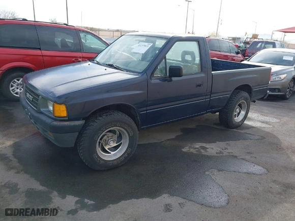 1993 Isuzu Pickup S with VIN 4S1CL11L7P4207354, listed as a IAAI auction lot 41237021 with 192,502 mi miles. Bid and sale history available at carsss.com. Image 2.