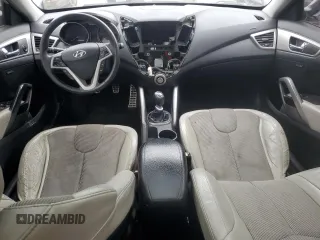 2012 Hyundai Veloster w/Red Int with VIN KMHTC6AD2CU021143, listed as a Copart auction lot 44055345 with Not provided miles and Clean title. Bid and sale history available at DreamBid. Image 8.