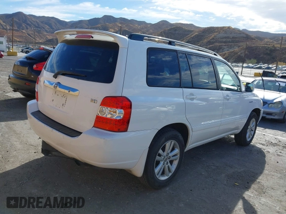 2006 Toyota Highlander z VIN JTEDW21A660002214, wystawiony jako IAAI lot #41273244 z przebiegiem 142 801 mil mil oraz . Historia ofert i sprzedaży dostępna na DreamBid. Obrazek 4.