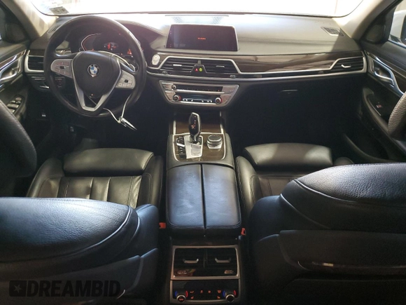 2020 BMW 7 Series 740i xDrive with VIN WBA7T4C05LGF97408, listed as a Copart auction lot 49415575 with 151,909 mi miles and Clean title. Bid and sale history available at DreamBid. Image 8.