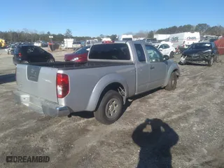 2014 Nissan Frontier S with VIN 1N6BD0CT0EN722739, listed as a IAAI auction lot 41585454 with 301,743 mi miles. Bid and sale history available at carsss.com. Image 4.