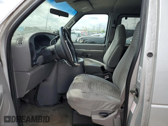 2002 Ford Econoline Passenger XL with VIN 1FBSS31L52HB63264, listed as a Copart auction lot 65820305 with 196,865 mi miles and Clean title. Bid and sale history available at DreamBid. Image 7.