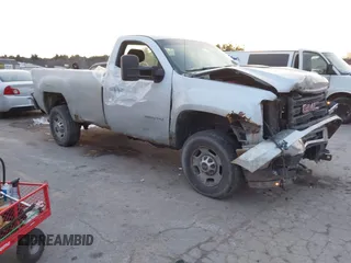 2013 GMC Sierra 2500HD Work Truck with VIN 1GT02ZCGXDZ121045, listed as a IAAI auction lot 41351830 with 82,512 mi miles and . Bid and sale history available at DreamBid. Image 1.