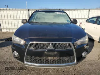 2011 Mitsubishi Outlander SE z VIN JA4JT3AW1BU037922, wystawiony jako Copart lot #48777005 z przebiegiem Nie podano mil oraz Czysty tytuł • Clean title. Historia ofert i sprzedaży dostępna na DreamBid. Obrazek 5.