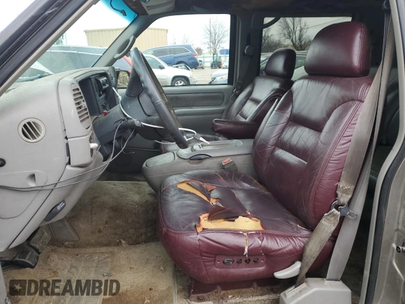 1998 GMC Yukon with VIN 1GKEK13R0WJ728697, listed as a Copart auction lot 45138855 with 283,616 mi miles and Salvage Title. Bid and sale history available at carsss.com. Image 7.