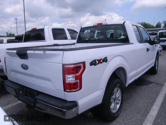 2018 Ford F-150 XL z VIN 1FTEX1EB1JKD12125, wystawiony jako IAAI lot #42844963 z przebiegiem 30 603 mil mil oraz . Historia ofert i sprzedaży dostępna na DreamBid. Obrazek 4.
