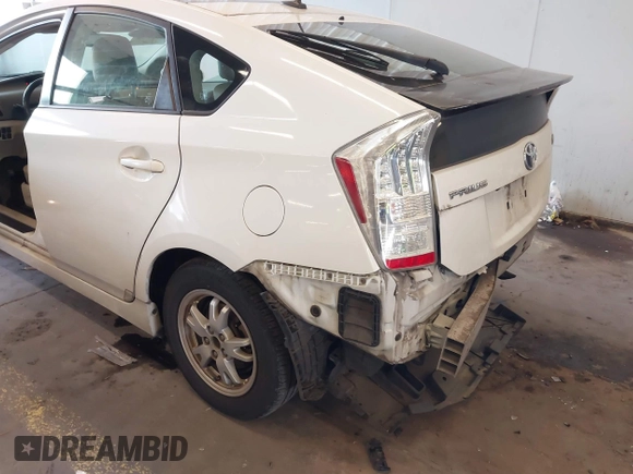 2010 Toyota Prius II with VIN JTDKN3DU4A0224477, listed as a IAAI auction lot 41893950 with 174,615 mi miles. Bid and sale history available at carsss.com. Image 16.