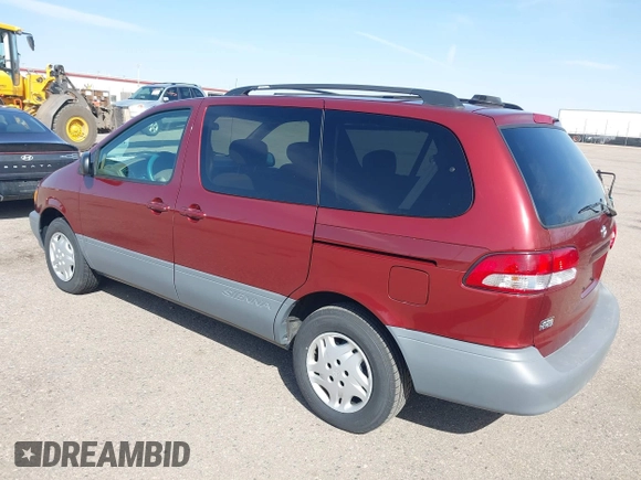 2002 Toyota Sienna CE with VIN 4T3ZF19CX2U491877, listed as a IAAI auction lot 42012361 with 59,776 mi miles. Bid and sale history available at carsss.com. Image 3.