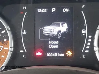 2018 Jeep Renegade Sport with VIN ZACCJBAB2JPH73148, listed as a IAAI auction lot 41991959 with 102,491 mi miles and . Bid and sale history available at DreamBid. Image 15.