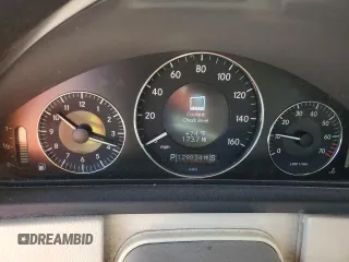 2006 Mercedes-Benz CLK 3.5L with VIN WDBTK56G86T056136, listed as a Copart auction lot 53261395 with 129,834 mi miles and Salvage Title. Bid and sale history available at carsss.com. Image 9.