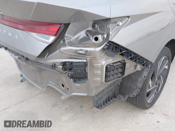 2024 Hyundai Elantra SEL with VIN KMHLS4DGXRU717514, listed as a IAAI auction lot 42189253 with 23,940 mi miles and . Bid and sale history available at DreamBid. Image 17.