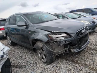 2013 Audi Q7 3.0T S line Prestige with VIN WA1DGAFEXDD016754, listed as a Copart auction lot 48603125 with 184,297 mi miles and Salvage Title. Bid and sale history available at carsss.com. Image 4.