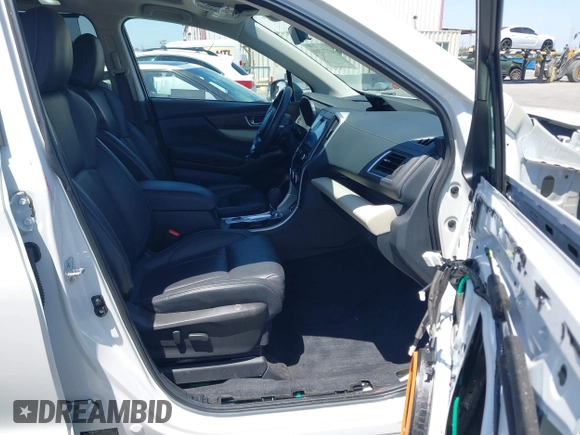 2022 Subaru Ascent Touring with VIN 4S4WMARD2N3425683, listed as a IAAI auction lot 42272008 with 45,233 mi miles and . Bid and sale history available at DreamBid. Image 5.