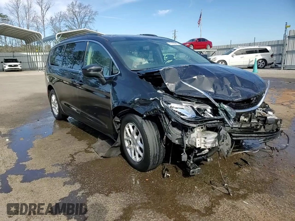 2020 Chrysler Voyager LXi z VIN 2C4RC1DG1LR266018, wystawiony jako Copart lot #47455945 z przebiegiem Nie podano mil oraz Szkoda całkowita • Salvage title. Historia ofert i sprzedaży dostępna na DreamBid. Obrazek 15.
