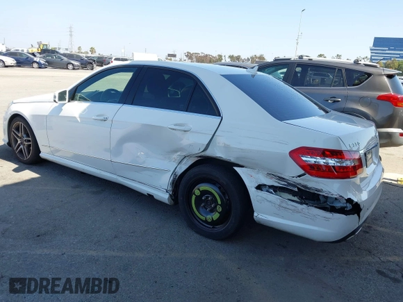 2013 Mercedes-Benz E 350 Luxury with VIN WDDHF5KB7DA695340, listed as a IAAI auction lot 42554859 with 111,939 mi miles and . Bid and sale history available at DreamBid. Image 3.