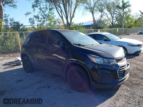 2019 Chevrolet Trax LS with VIN 3GNCJKSB6KL178934, listed as a IAAI auction lot 41772894 with 126,468 mi miles. Bid and sale history available at carsss.com. Image 1.