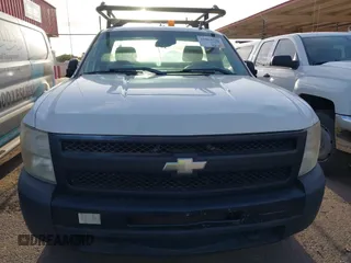 2009 Chevrolet Silverado 1500 Work Truck with VIN 1GCEK14CX9Z219485, listed as a IAAI auction lot 41863746 with 178,167 mi miles. Bid and sale history available at carsss.com. Image 12.