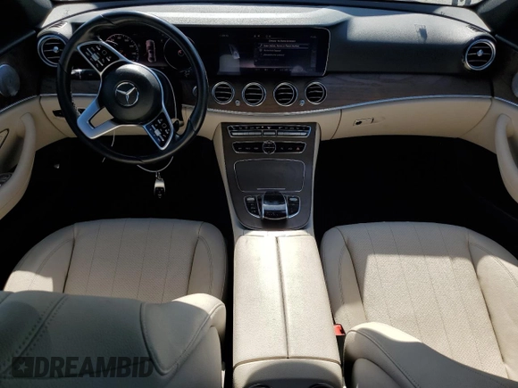 2019 Mercedes-Benz E 300 with VIN WDDZF4JBXKA596623, listed as a Copart auction lot 58377775 with 44,951 mi miles and Salvage title. Bid and sale history available at DreamBid. Image 8.