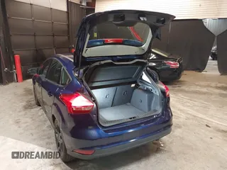 2016 Ford Focus SE with VIN 1FADP3K27GL357008, listed as a IAAI auction lot 41946301 with 101,429 mi miles and . Bid and sale history available at carsss.com. Image 3.
