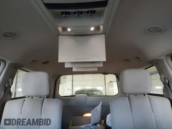 2011 Dodge Grand Caravan Crew with VIN 2D4RN5DG5BR755489, listed as a Copart auction lot 51074595 with 193,259 mi miles and Salvage Title. Bid and sale history available at DreamBid. Image 10.