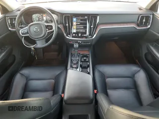 2021 Volvo S60 Momentum with VIN 7JR102FZ0MG118375, listed as a Copart auction lot 84476714 with 37,168 mi miles and Salvage Title. Bid and sale history available at carsss.com. Image 8.