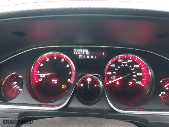 2016 GMC Acadia SLT with VIN 1GKKVRKD6GJ225756, listed as a IAAI auction lot 41429716 with 144,681 mi miles. Bid and sale history available at carsss.com. Image 7.