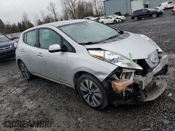 2013 Nissan LEAF S with VIN 1N4AZ0CP8DC408758, listed as a Copart auction lot 46844845 with 71,576 mi miles and Salvage Title. Bid and sale history available at carsss.com. Image 4.